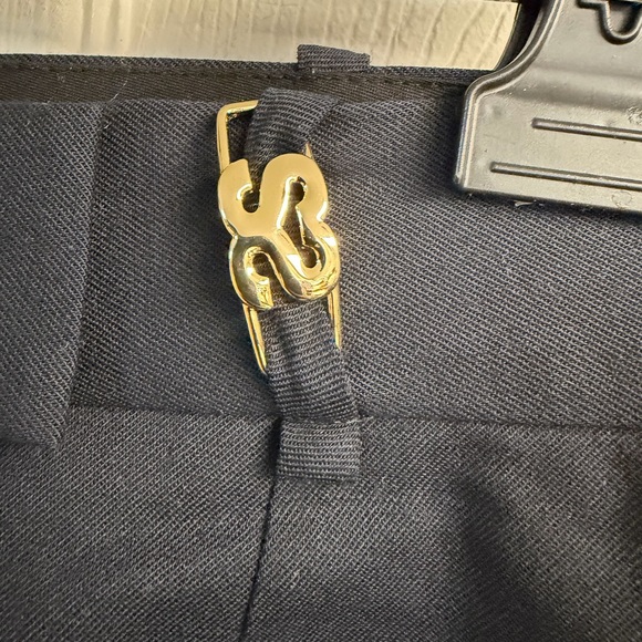 Leo Shorts - Picture 5 of 7